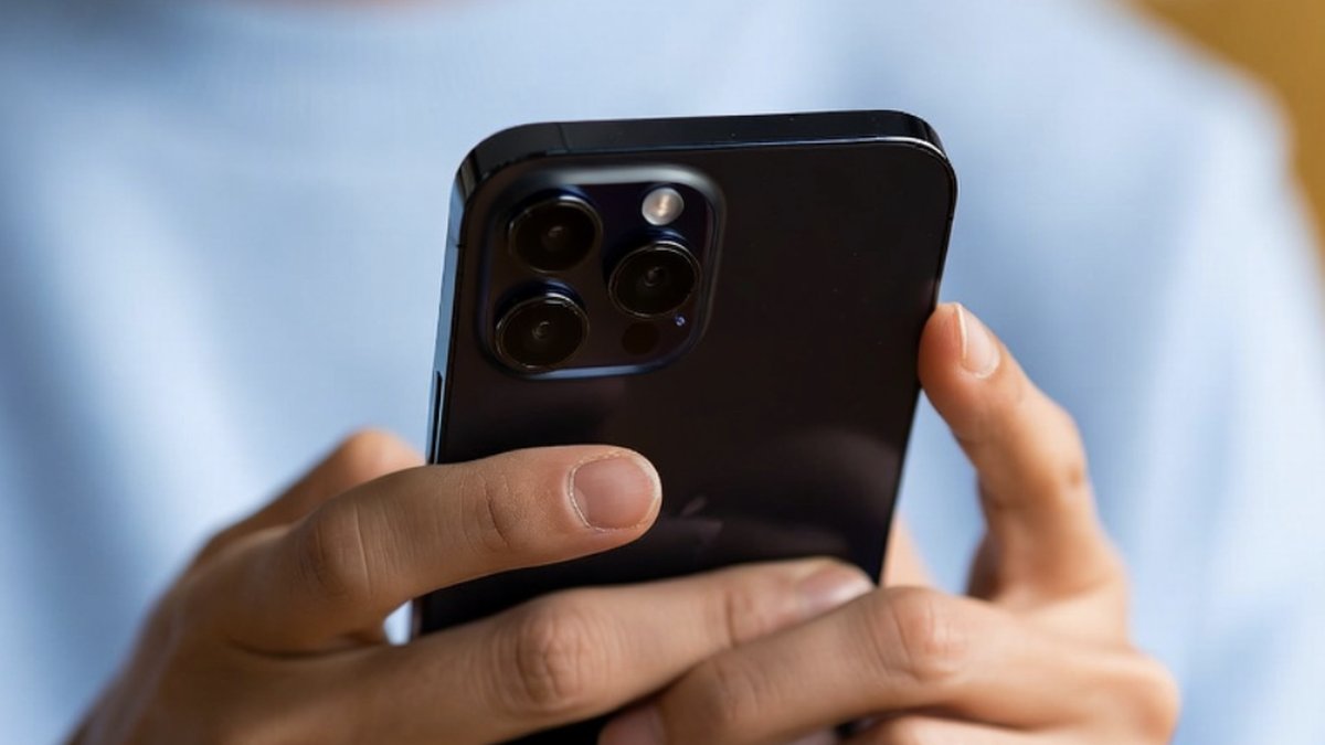 Does Handwriting Work Better Than Typing for Affirmations?